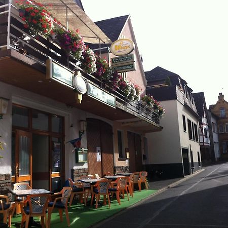 Zur Burg Eltz Hotel Moselkern Exterior foto